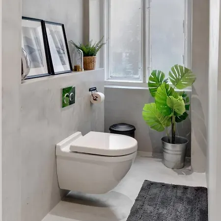 Stylish Two Floor In Vibrant Norrebro